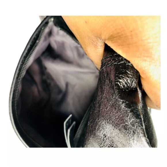 The Sak Womens Boho Black Leather Crossbody Purse Shoulder Bag Adjustable - Picture 6 of 12